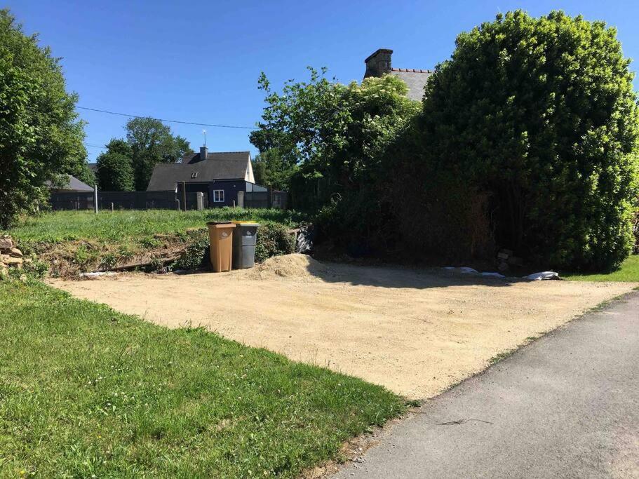 Maison Au Calme Recemment Renovee Lescouet-Jugon Exterior foto